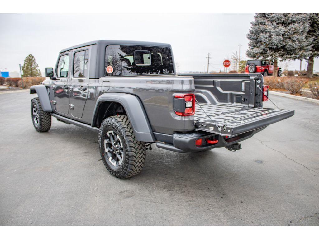 new 2026 Jeep Gladiator car, priced at $56,500