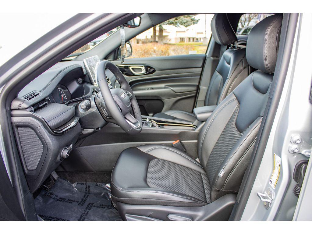 new 2026 Jeep Compass car, priced at $29,000