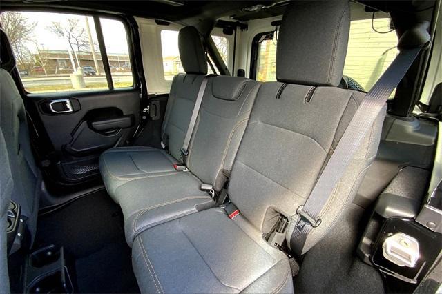 new 2025 Jeep Wrangler car, priced at $45,971