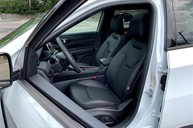 new 2025 Jeep Compass car, priced at $32,631