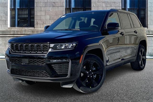 new 2026 Jeep Grand Cherokee car, priced at $49,479