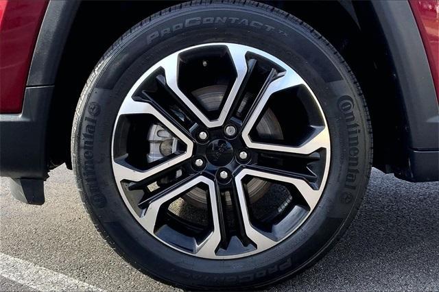 used 2022 Jeep Compass car, priced at $21,388