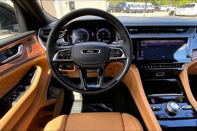 new 2026 Jeep Grand Cherokee car, priced at $60,999