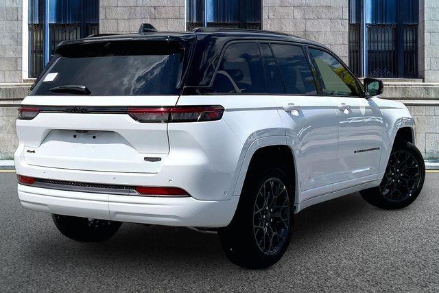 new 2026 Jeep Grand Cherokee car, priced at $60,999