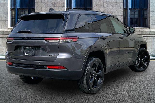 used 2023 Jeep Grand Cherokee car, priced at $33,108