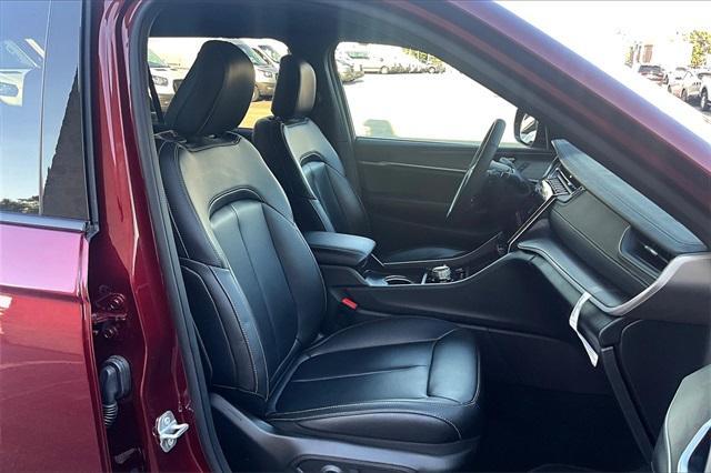 used 2025 Jeep Grand Cherokee L car, priced at $40,932