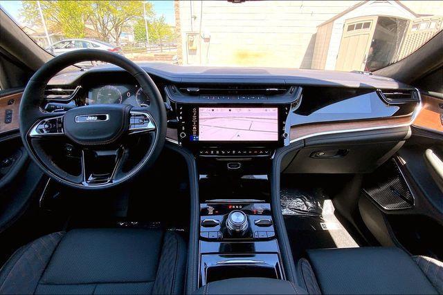 new 2026 Jeep Grand Cherokee car, priced at $62,499