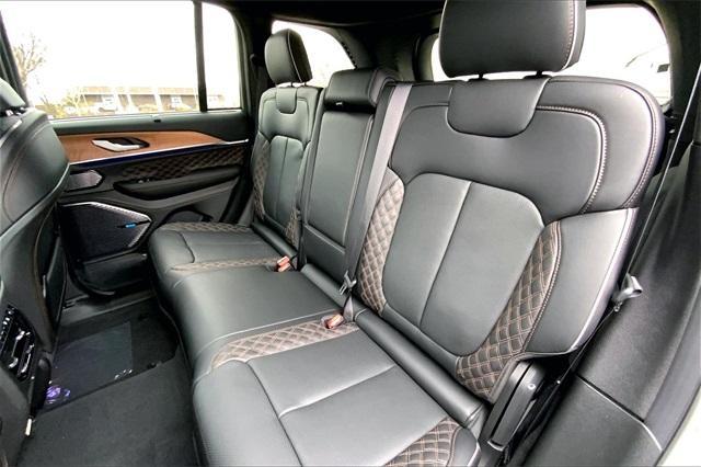 new 2025 Jeep Grand Cherokee car, priced at $59,301