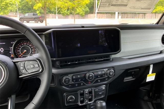 new 2025 Jeep Wrangler car, priced at $47,971