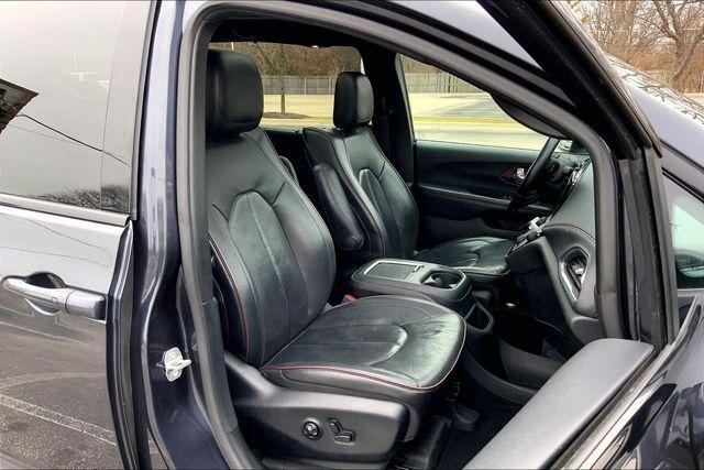 used 2020 Chrysler Pacifica car, priced at $24,997