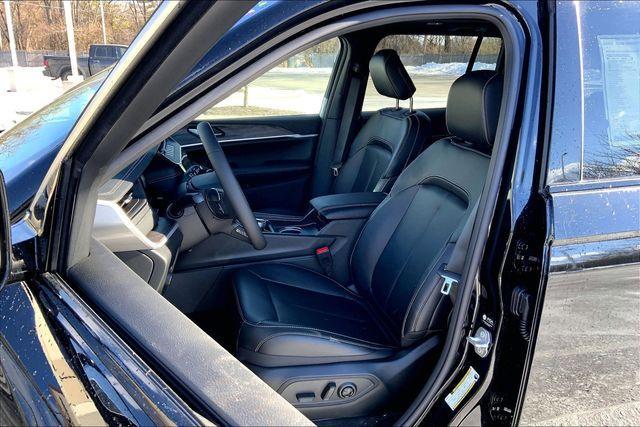 new 2026 Jeep Grand Cherokee car, priced at $48,579