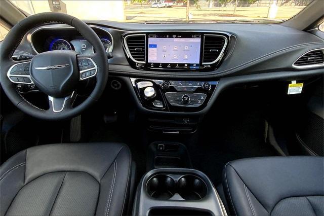 new 2026 Chrysler Pacifica car, priced at $47,745