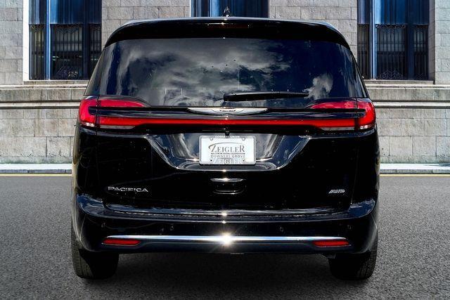 new 2026 Chrysler Pacifica car, priced at $43,492