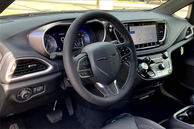 new 2026 Chrysler Pacifica car, priced at $47,745