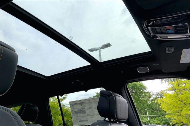 new 2026 Jeep Grand Wagoneer L car