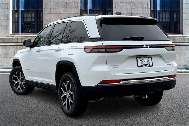 new 2025 Jeep Grand Cherokee car, priced at $38,724