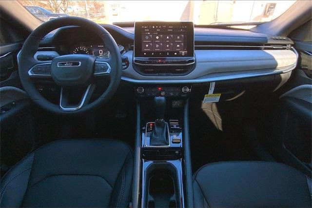 new 2025 Jeep Compass car, priced at $28,713