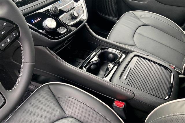 new 2026 Chrysler Pacifica car