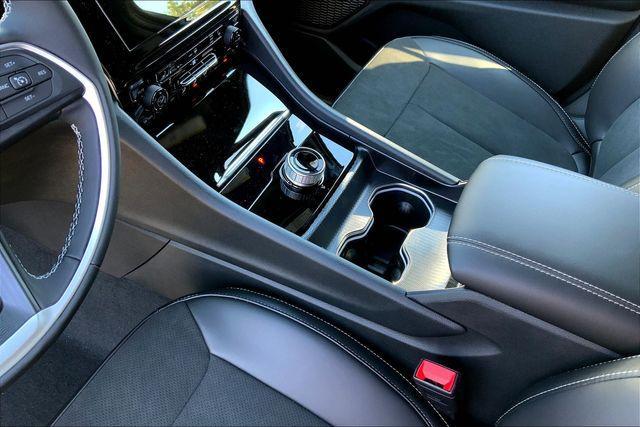 new 2025 Jeep Grand Cherokee car, priced at $39,288