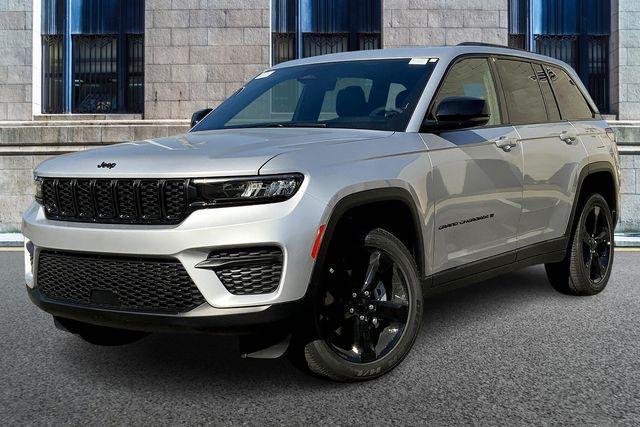 new 2025 Jeep Grand Cherokee car, priced at $39,288