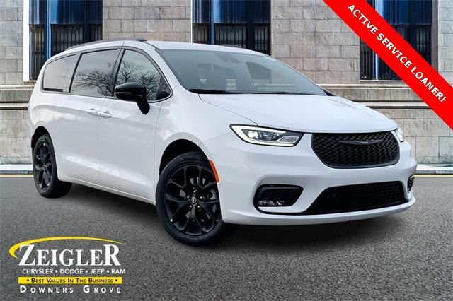 new 2026 Chrysler Pacifica car, priced at $48,022