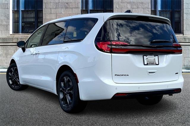 new 2026 Chrysler Pacifica car, priced at $48,745
