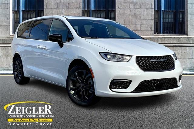 new 2026 Chrysler Pacifica car, priced at $48,745