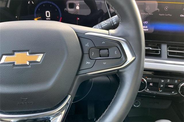 used 2024 Chevrolet Trax car, priced at $21,054