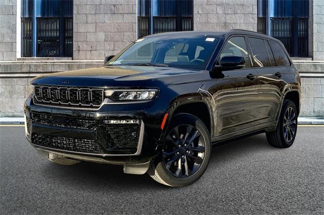 new 2026 Jeep Grand Cherokee car, priced at $54,575
