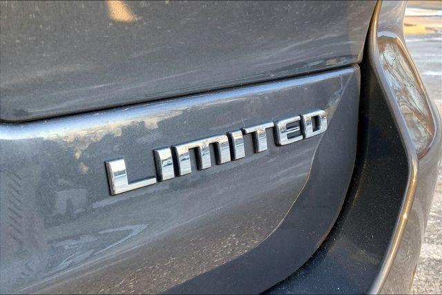 used 2023 Jeep Grand Cherokee L car, priced at $30,107