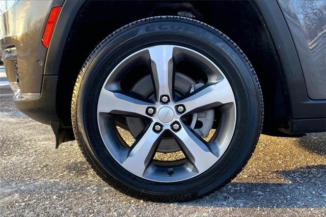 used 2023 Jeep Grand Cherokee L car, priced at $30,035