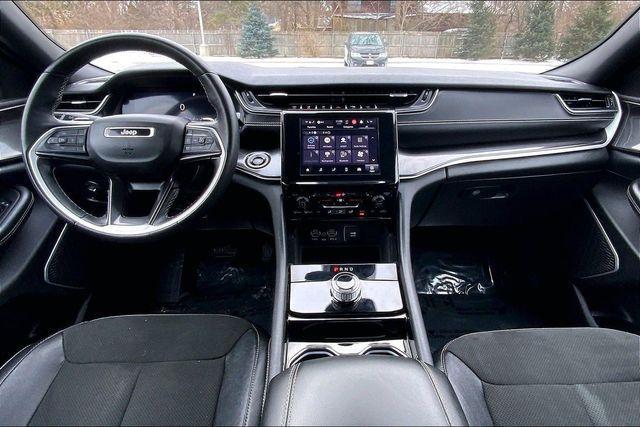 used 2022 Jeep Grand Cherokee car, priced at $28,443