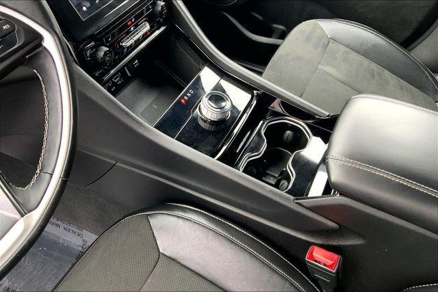 used 2022 Jeep Grand Cherokee car, priced at $28,443