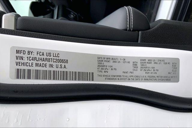 new 2026 Jeep Grand Cherokee car, priced at $45,481