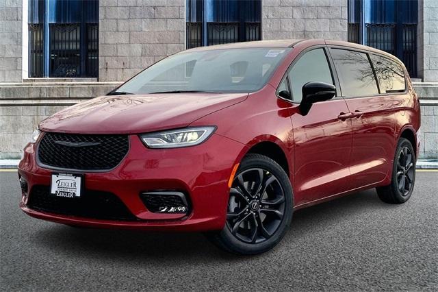 new 2026 Chrysler Pacifica car