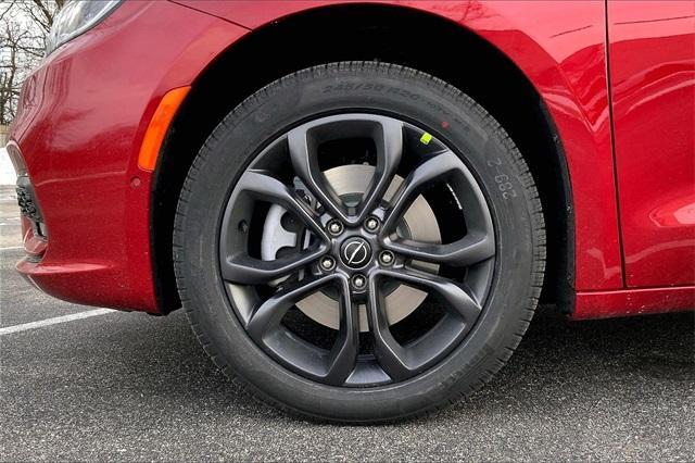 new 2026 Chrysler Pacifica car