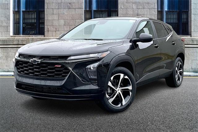 used 2024 Chevrolet Trax car, priced at $19,687