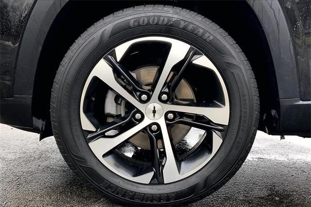 used 2024 Chevrolet Trax car, priced at $19,687