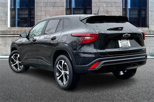used 2024 Chevrolet Trax car, priced at $19,687