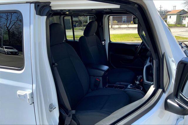used 2022 Jeep Wrangler Unlimited car, priced at $31,250