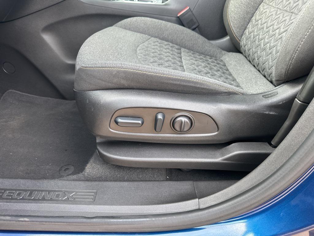 used 2023 Chevrolet Equinox car, priced at $19,698