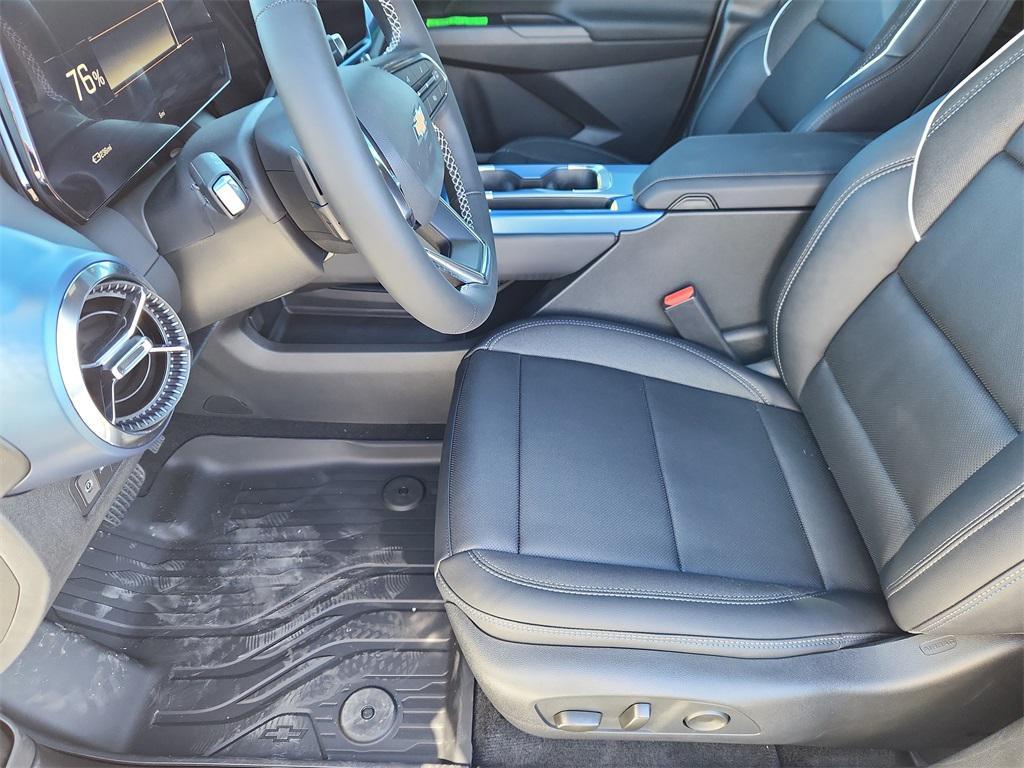 new 2026 Chevrolet Equinox EV car, priced at $45,195