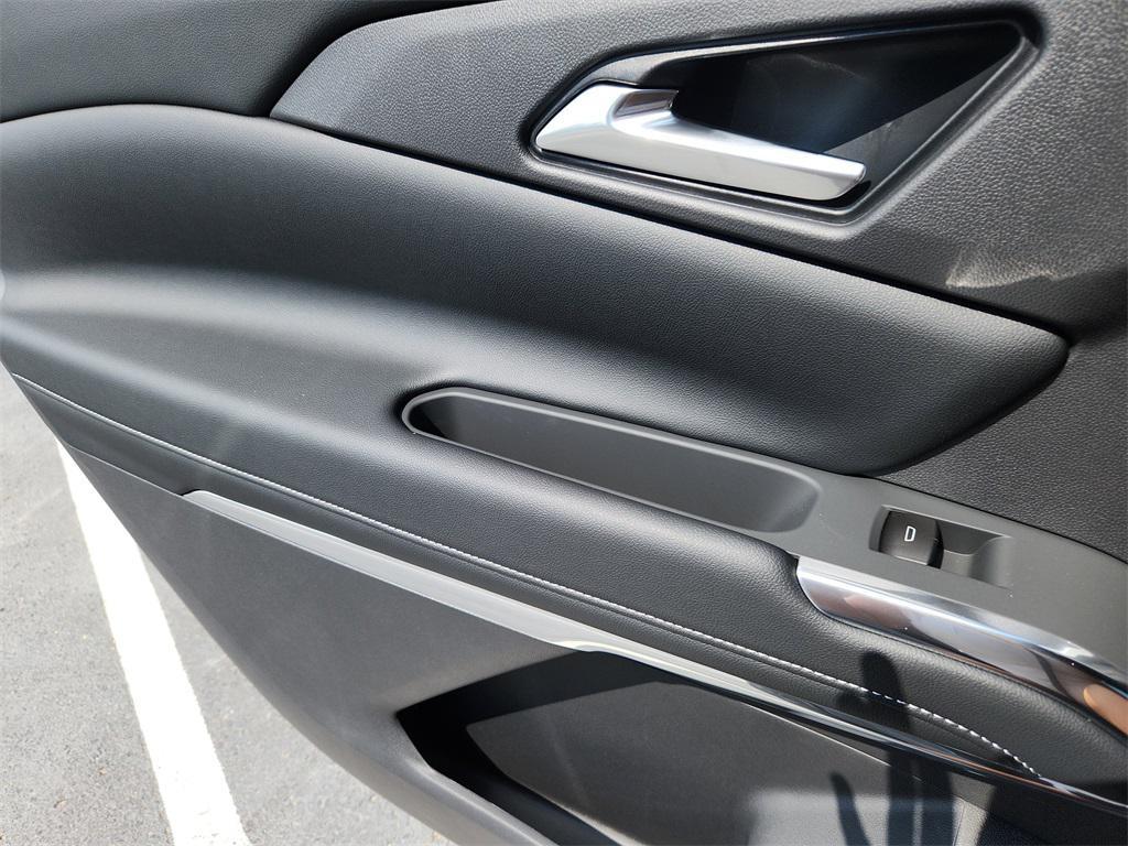 new 2026 Chevrolet Traverse car, priced at $47,004