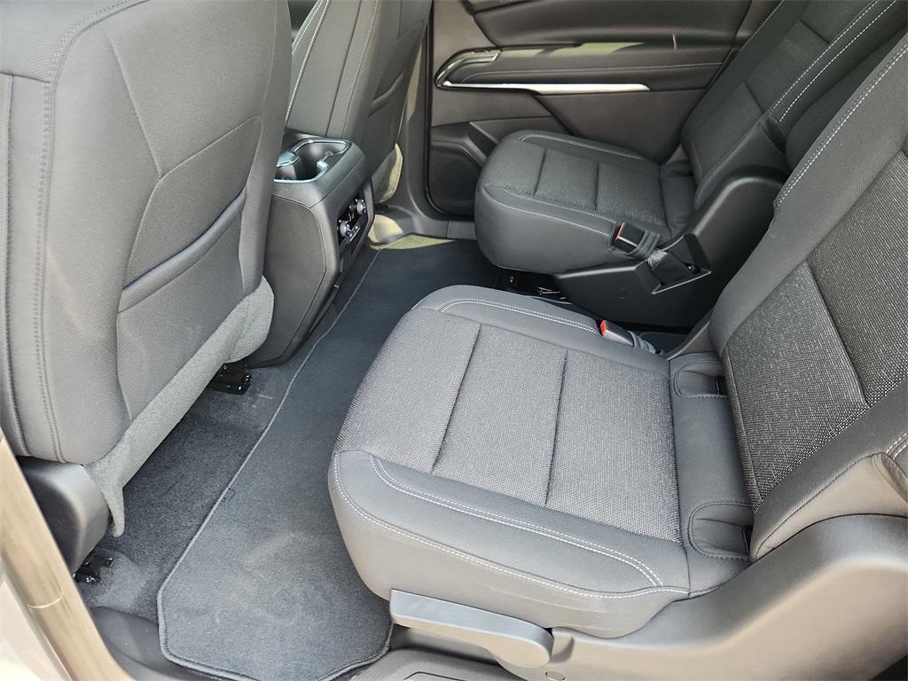 new 2026 Chevrolet Traverse car, priced at $47,004