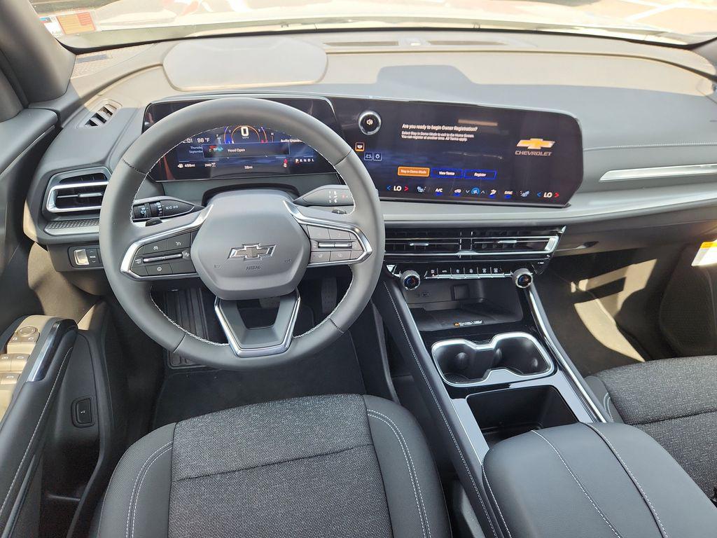 new 2026 Chevrolet Traverse car, priced at $47,504