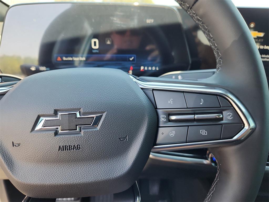 new 2026 Chevrolet Equinox car, priced at $36,617