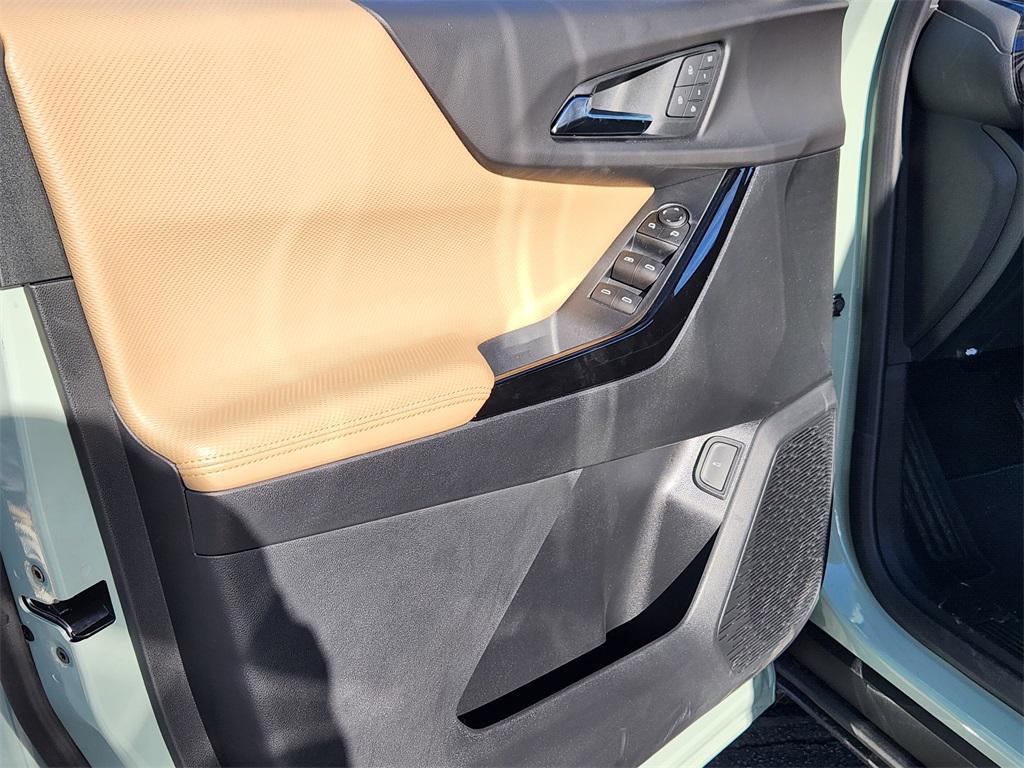 new 2026 Chevrolet Equinox car, priced at $35,000