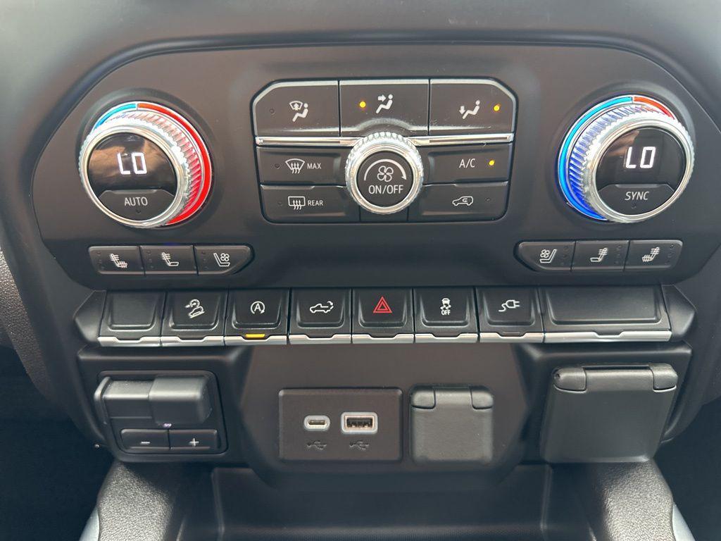 used 2022 GMC Sierra 1500 car, priced at $38,698