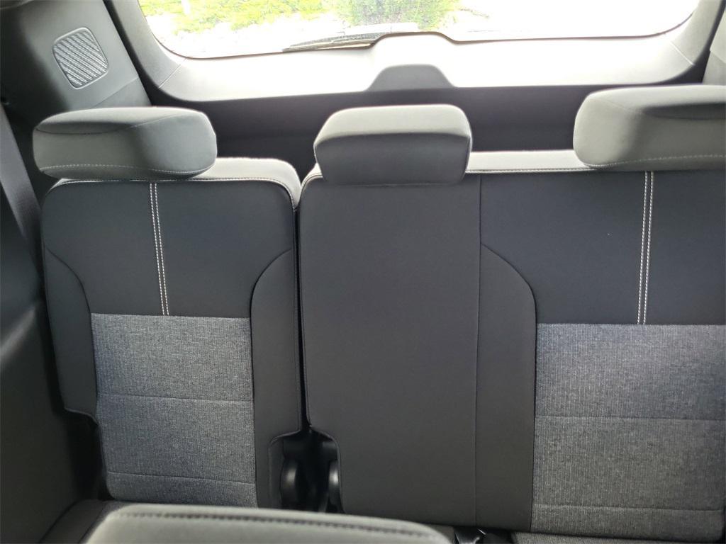 new 2025 GMC Acadia car, priced at $47,140