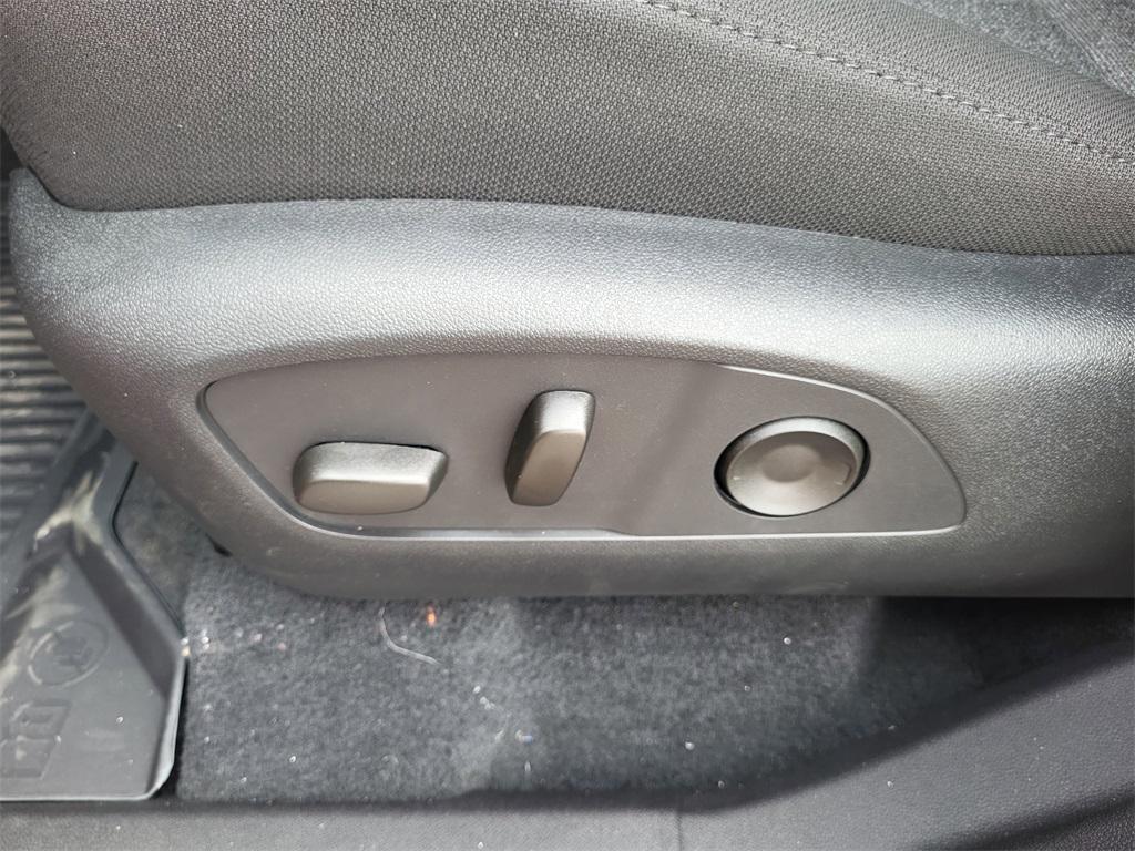 new 2025 GMC Acadia car, priced at $47,140